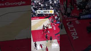 THAT RJ TO SCOTTIE LINKUP NEVER MISS ????