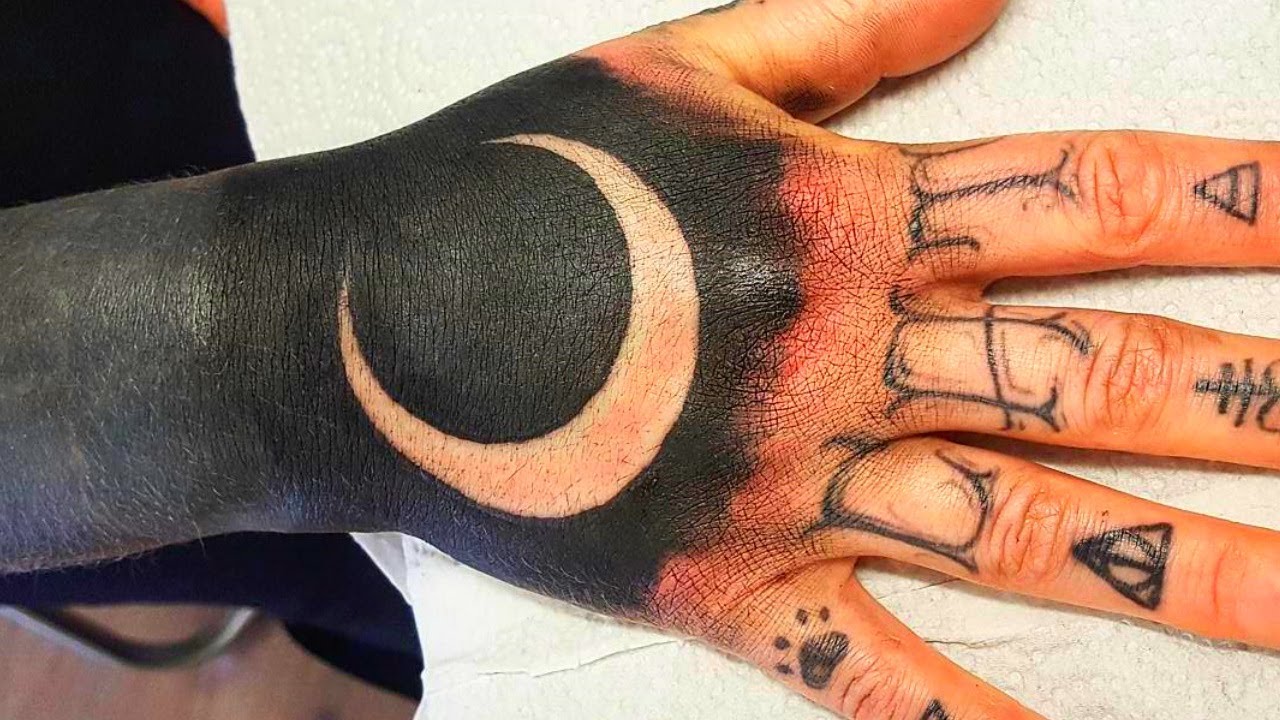25 best ideas about Moon tattoos on TATTOO WORLD