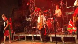 Video thumbnail of "Manu Chao – Clandestino (Live)"