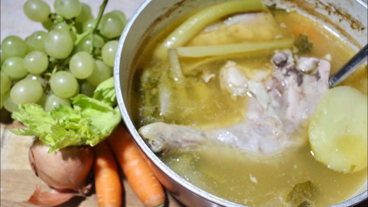 Watch Now BRODO DI POLLO | CHICKEN BROTH BRODO DI POLLO | CHICKEN BROTH