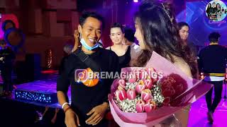 Download lagu CAHAYA & THE JUNAS MANGGUNG, GILANG JUGA... mp3