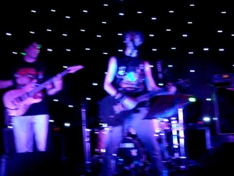 Creep - Radiohead (Tiago Garrinhas - Groove)