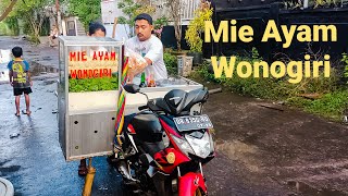 Download lagu Mie Ayam Wonogiri keliling pakai motor omset jutaan perhari mp3