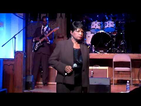 BARBARA CARR 10-18-13 BLUESMASTERS at CROSSROADS