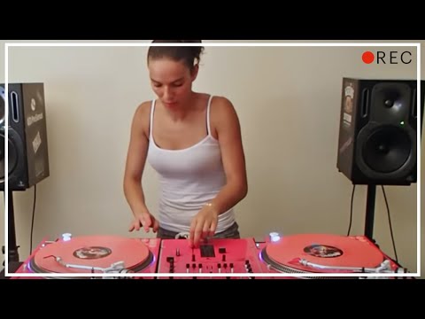 DJ Lady Style - Music is my life