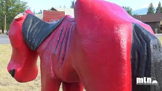 Vandals hit iconic Hungry Horse statue