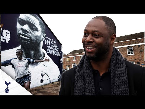 The unveiling of Ledley King's mural!