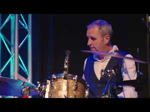 "Jeremy Sassoon's MOJO"  - Sing Sing Sing / The Lady Is A Tramp (1937)