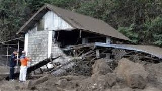 Buildings Damaged Today As 5.5M Earthquake Hits Bali, Indonesia 🇮🇩 August 22 2022 Gempa