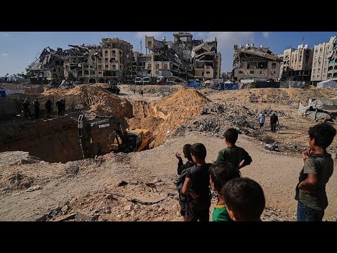 Dozens of Palestinians buried in Gaza after Israel returns bodies
