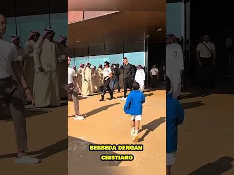 Beda Reaksi ke Fans: Cristiano Ronaldo vs Mbappé, Neymar, dan Lionel Messi ⚽#ronaldo#messi #mbapee