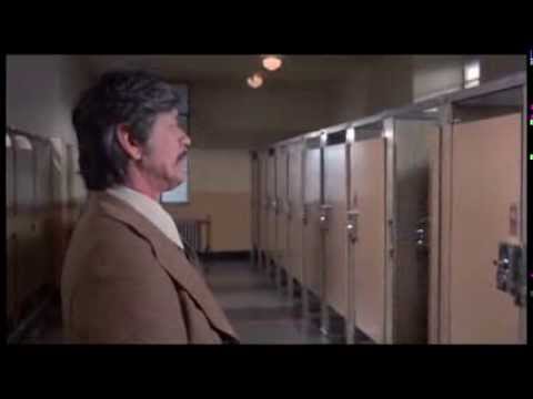 Charles Bronson in Tag der Abrechnung - Das Toilettenproblem