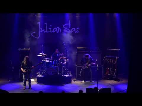 Julian Sas