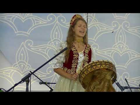 Fehér Boglárka 2018 Kurultaj