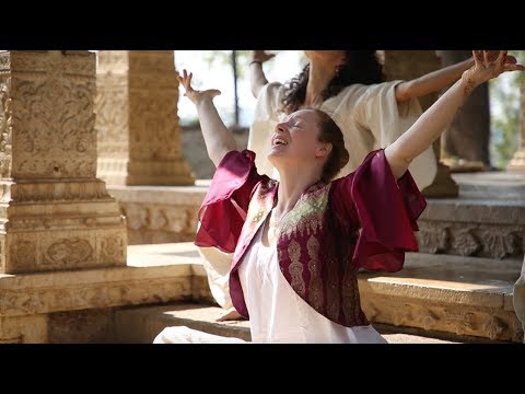 "Om Shrim", by Saravtar - Official Music Video: Celestial Communication