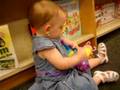 SOPHIA EN BARNES CON BACKYARDIGANS