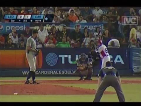 Gran jugada de Cleuluis Rondon | Leones del Caracas | LVBP 2015-2016