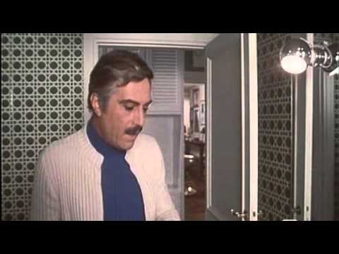 QUELLE STRANE OCCASIONI-Nino Manfredi scopre di essere cornuto