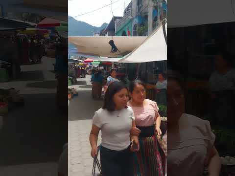 Mercado San Pablo La Laguna Atitlán Sololá Guatemala.