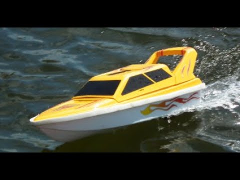 Club500 rc boat build - Round   6 –  Obsessed by Glue!