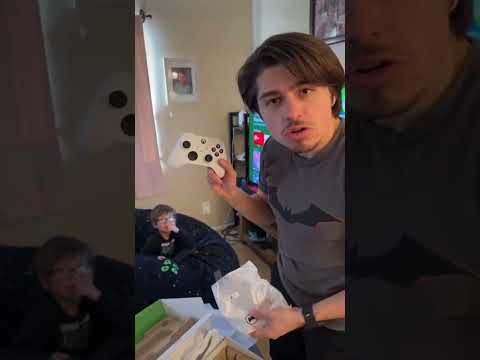 Setting Up Our New Xbox Series S