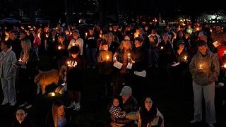 Lichterwache in Oregon gedenkt Opfern von Schulschießerei