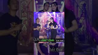 Download lagu Sakit Rindu/ Yeni inka ft Fendik adella...Wik wik...!! mp3