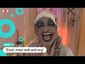 Het is Halloween: kinderen griezelen in dit spookhuis