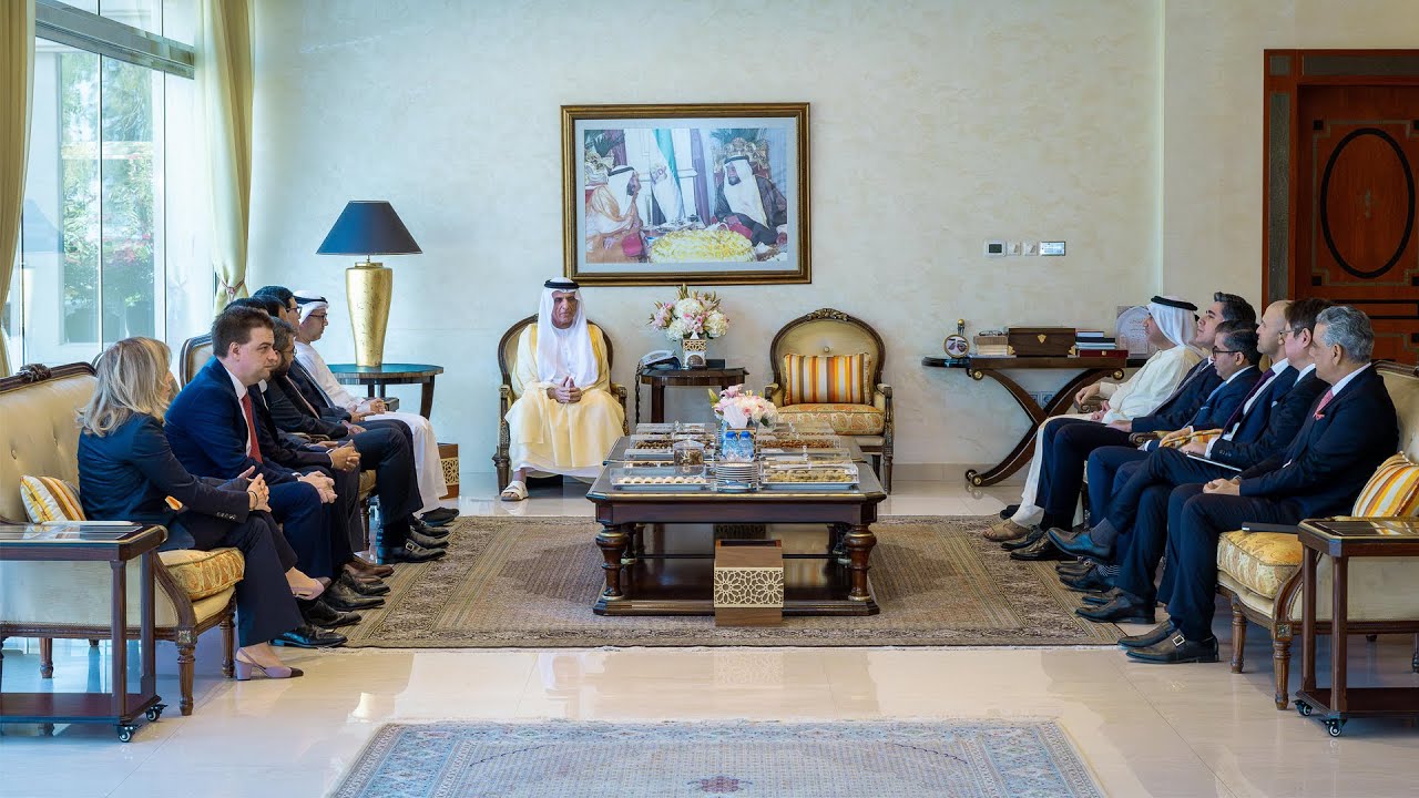 صورة بعنوان: Youtube Image