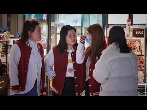 “我陪你一起”當女生因為這件事請求路人幫忙，有人這樣說