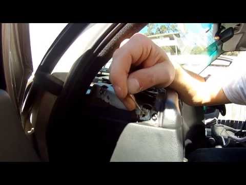 Saab 9000 2.3L 1995 Dashboard Removal