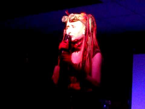 SPWF: Veronique Chevalier: Why Are People So Stupid (LIVE)