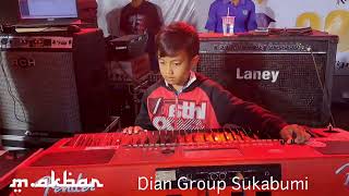 Download lagu M.Akbar Tampil Bersama Dian Group Sukabumi mp3