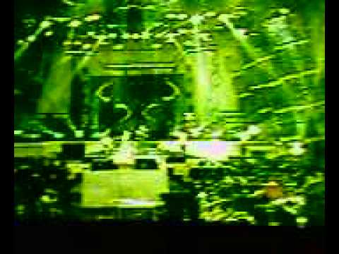 musisi jalanan feat arman maulana (gigi)