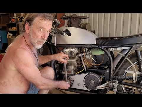 Finding Top Dead Center on a Norton twin