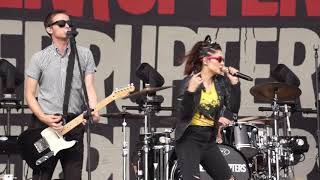 &quot;Title Holder&quot; - The Interrupters - Surf City Blitz - 28/10/18