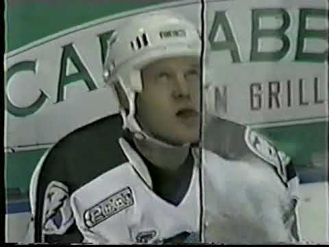 Aaron Gavey vs Nils Ekman