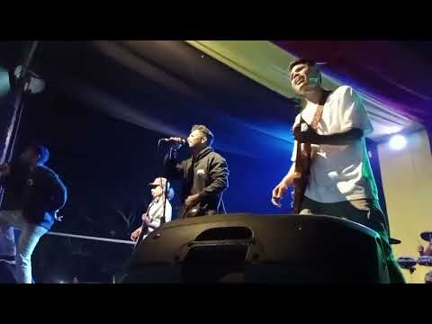 Sentimentu Murak- Russu @NaranLaek Ft. Khaballa (live)