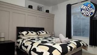 4 bedroom near city center | Belfast, United Kingdom | Hotel Review 🏩