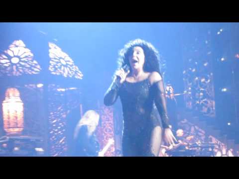 Cher in Las Vegas 05/10/17 If I Could Turn Back Time