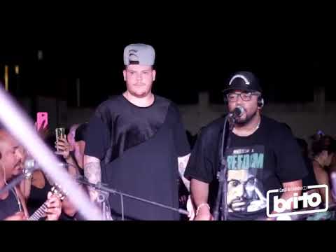 FERRUGEM AO VIVO - COMPLETO ( PAGODE DO TIEE )