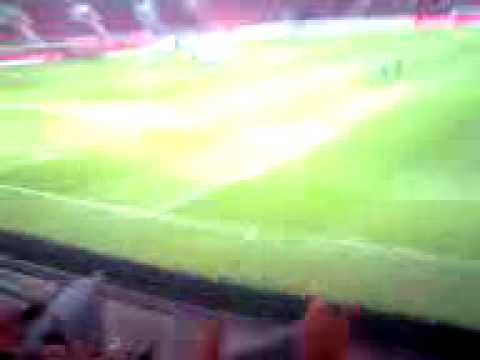 VV Capelle supporters in het uitvak van FC Twente