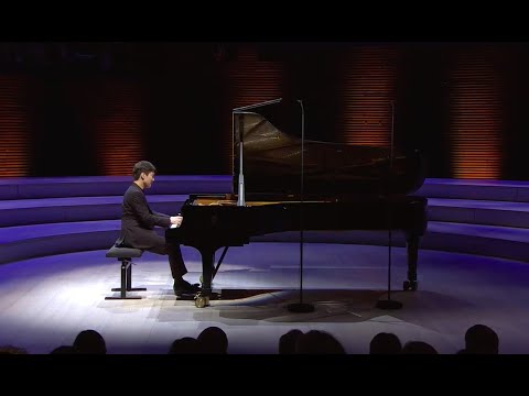 Seong-jin Cho Recital : Mozart, Schubert, Berg, Liszt (2019)