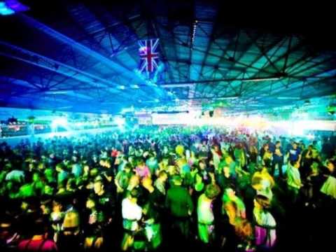 Fedde Le Grand vs Marco V - Reaver & Forth (Mightyfools Edit)