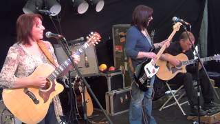 Haley Sisters @Bamfest Bedale  Acoustic Music Festival 2014