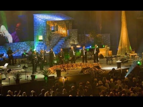 TI, GITARO MOJA - T. Bralić i klapa Intrade - ARENA ZAGREB, 08.12.2011.
