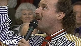 Bill &amp; Gloria Gaither - He Ain&#39;t Never Done Me Nothin&#39; But Good [Live]