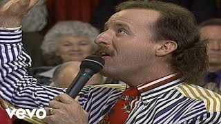 Bill &amp; Gloria Gaither - He Ain&#39;t Never Done Me Nothin&#39; But Good [Live]