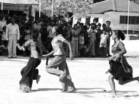 Sampaafulhuge Dhuniye - Roohu Aavaathee Gaumee