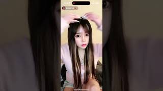 巨乳ニット　#巨乳ギャル　TikTokライブ　#着衣巨乳